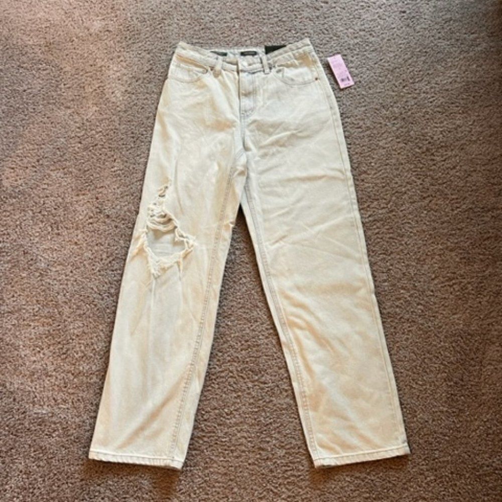 90s Relaxed Distressed Straight Jeans NWT